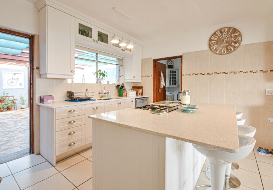 3 Bedroom Property for Sale in Pringle Bay Western Cape